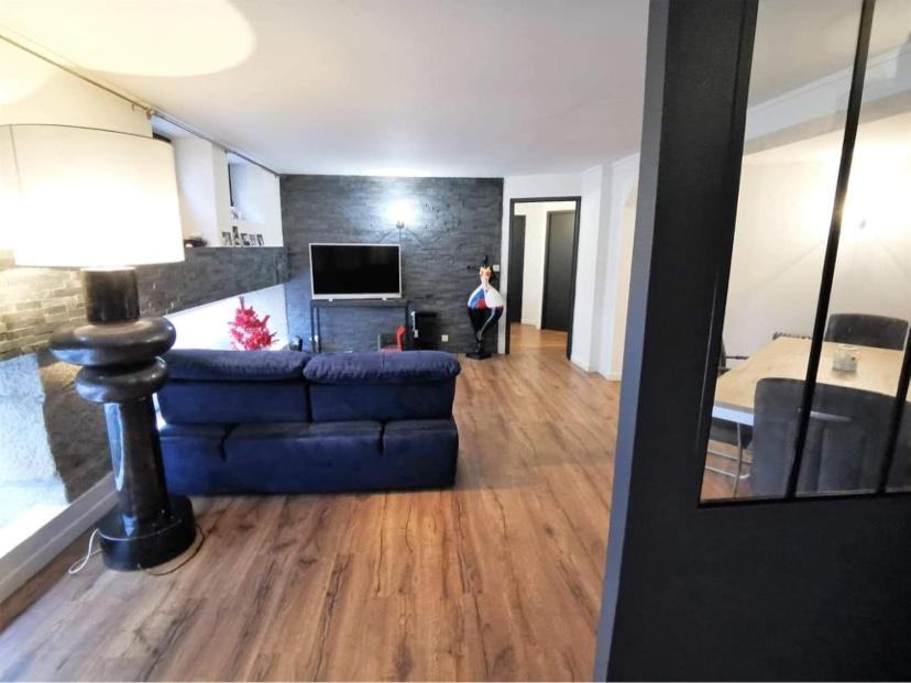 Logement Hyper-Centre Idealement Situe Home-Voltaire Angers Exterior foto